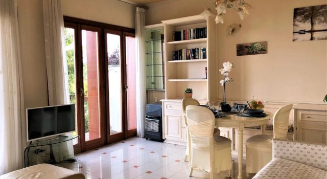 5 Star Sirmione, Забронировать Апартаменты/квартира Старый Город 