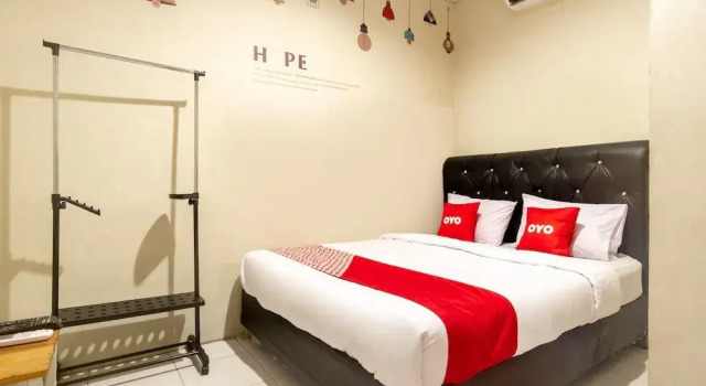 OYO 2076 Oxy Art Boarding House, Rezerwuj Hotel Medan Sumatra