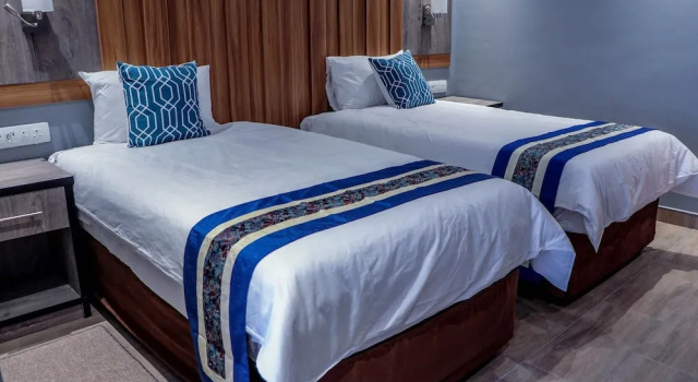 Starlight Inn, Забронировать Гостевой дом Касане Chobe