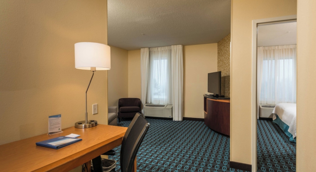 Люкс Fairfield Inn & Suites by Marriott Augusta