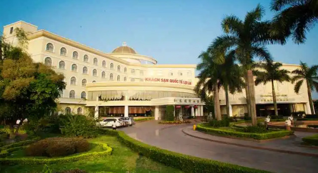 Li Lai International Hotel, Rezervovat Hotel Hotely v Quang Ninh s parkováním, Parkování