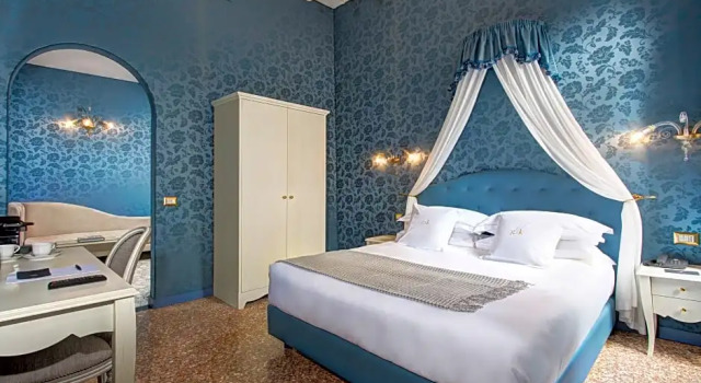 Двухместный полулюкс GKK Exclusive Private suite Venezia