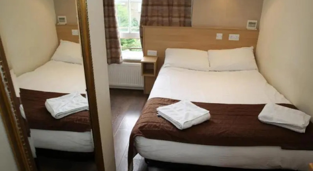 Двухместный номер Standard Holland Court Hotel