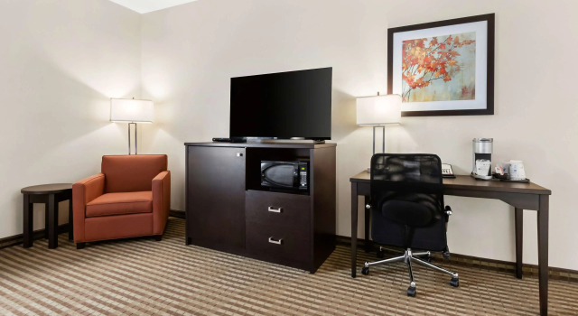 Двухместный люкс Best Western Plus Fergus Hotel