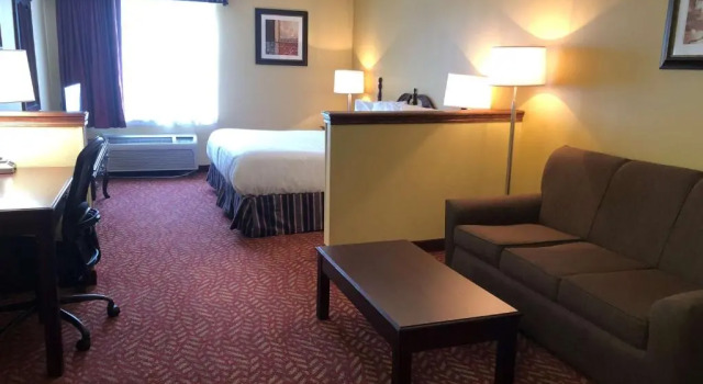 Suite Best Western Clearlake Plaza