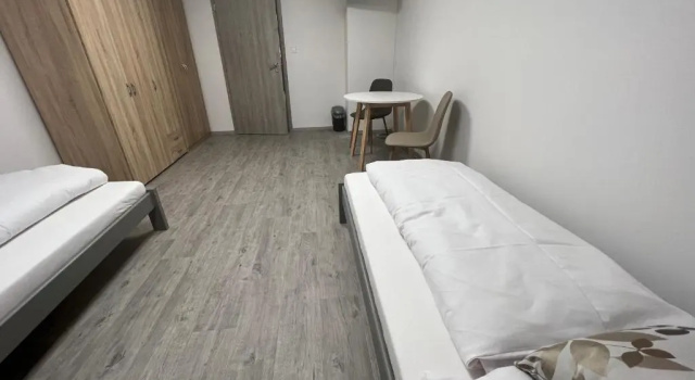 Hostel H18, Rezervovat Hostel Hotely v Prešovský kraj s parkováním, Parkování
