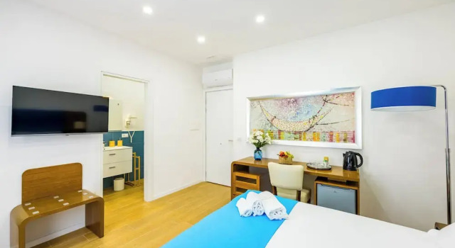 Carlo III guest house