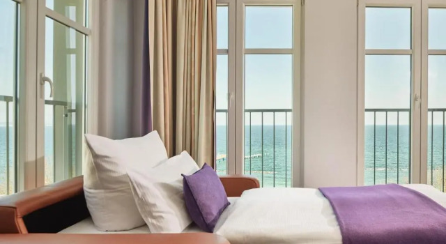 Трёхместный номер Comfort с видом на море Hotel Seeschloss