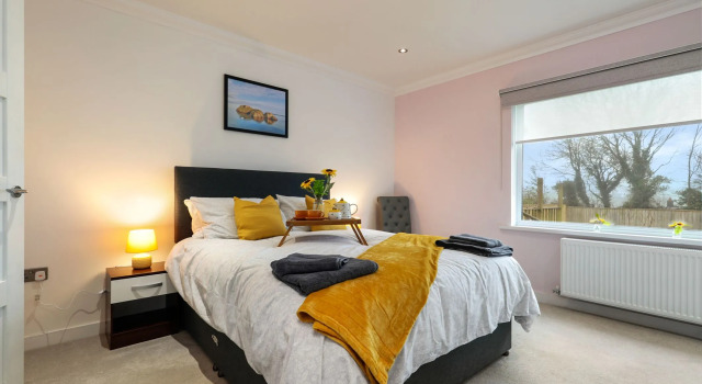 Ocean Waves - Ground Floor Apartment Pet Friendly Enclosed Garden, Забронировать Апартаменты/квартира Апартаменты Carmarthenshire, Апартаменты/квартира