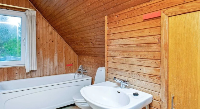 Spacious Holiday Home in Vestervig near Nissum Bredning, Rezervovat Hotel  