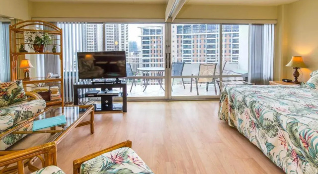 Ilikai 1938, Boek Hotel Waikiki 