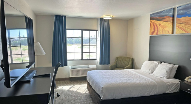 Четырёхместный номер Standard Clarion Pointe Winslow I-40