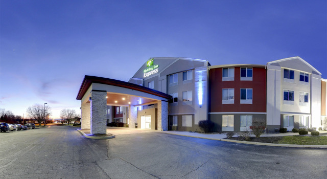 Holiday Inn Express New Haven by IHG, Prenota Hotel Hotel a Indiana con piscina, Piscina
