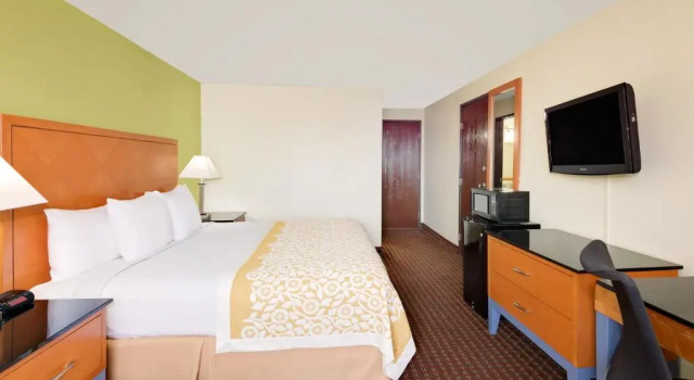 Номер Standard Days Inn by Wyndham Fort Dodge