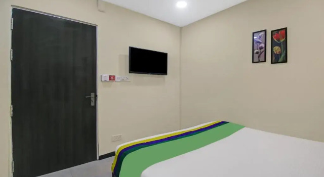 Номер Economy Treebo NamanS Inn Near Kalighat Mandir