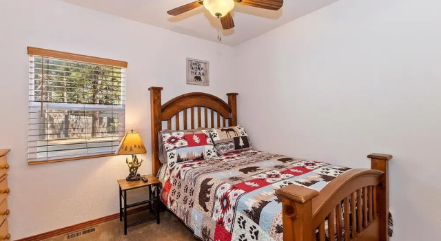 030 - Cozy Chic Mountain Cottage, Réserver Maison de vacances Big Bear Lake 