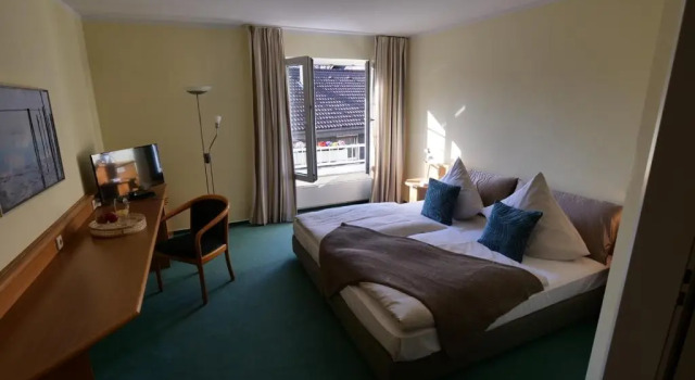 Hotel Bremer, Забронировать Отель Бергиш-Гладбах Bergisches Land