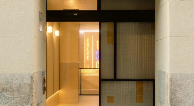 Petit Hostel Palacio Real