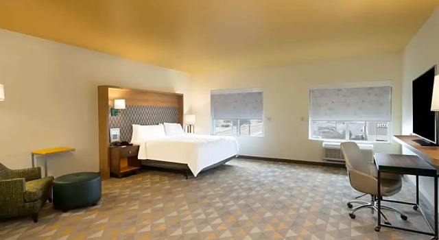 Номер Executive Holiday Inn & Suites Memphis Southeast-Germantown by IHG