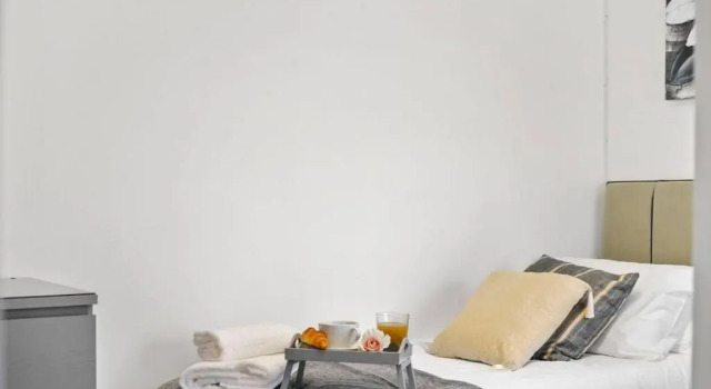 Апартаменты Impeccable Apartment in Bletchley Milton Keynes