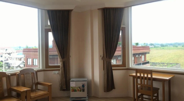 Номер Deluxe Five One Star Hotel