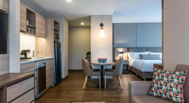 Двухместный полулюкс c 1 комнатой с видом на город Residence Inn by Marriott Bogota