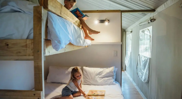 AfriCamps at Ingwe, Boek Camping Hotels in Kurland met parkeren, Parkeren