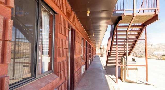 Четырёхместный номер Standard Prospector Inn