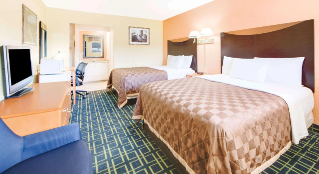 Четырёхместный номер Standard Travelodge by Wyndham Ruidoso