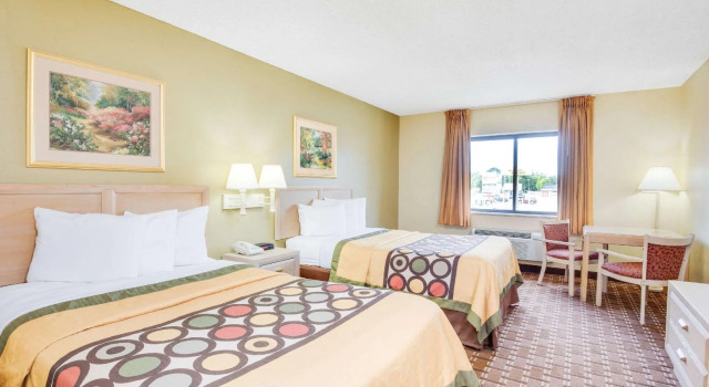 Четырёхместный номер Standard Super 8 by Wyndham Port Clinton
