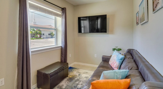 Апартаменты Melbourne Apartment Near Downtown & Beaches!