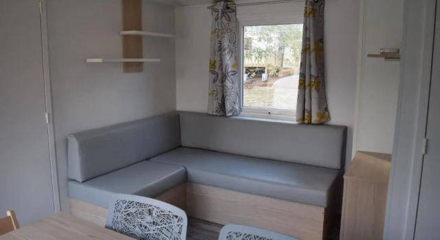 Camping Paradella, Varaa Leirintäalue Calenzana 