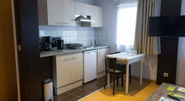 Студия Cottage Logis Hôtel - Restaurant