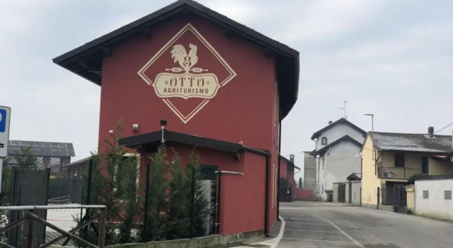 OTTO AGRITURISMO, Book Farm Stay Ottobiano Lombardy