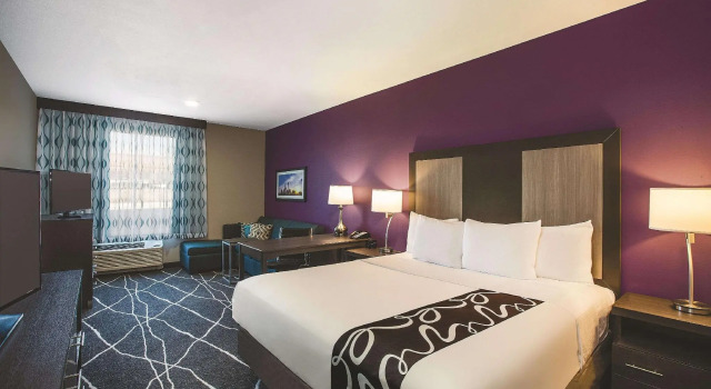 Двухместный номер Deluxe La Quinta by Wyndham Dallas Northeast-Arboretum
