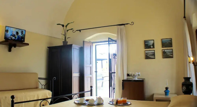 Palazzo Senape De Pace