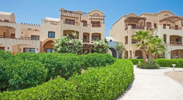 Apartment Overlooking Pool & Lagoon, Prenota Appartamento El Gouna 