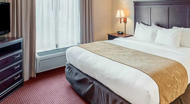 Люкс Comfort Suites Lufkin