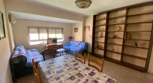 bigger flat for holiday near beach ideal for familie with climatisacion, Забронировать Отель Валенсия Коста-де-Валенсия