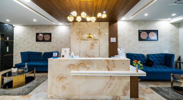 Bangalore Times by Alaya Stays, Varaa Hotelli Hotellit Bangalore aamiaisella, Aamiainen