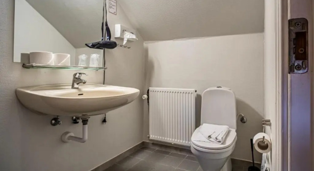 Standart üç kişilik oda Hotel Allinge