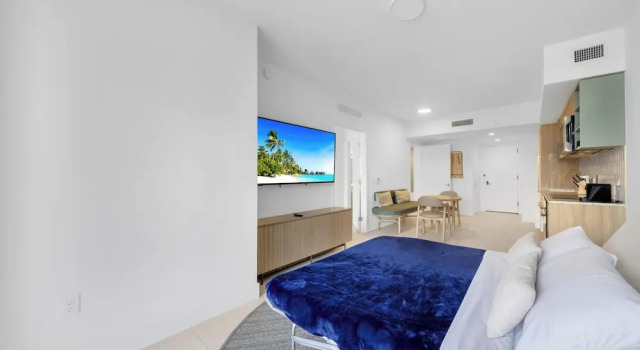 1-BD Condo in Downtown Miami - Gym