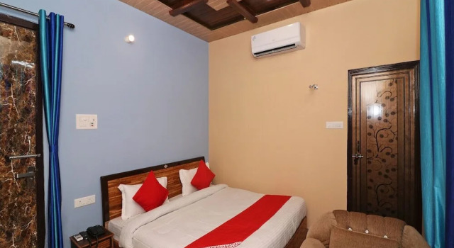 Rudraksh Hotel By OYO Rooms, Book Hotel Ramnagar Uttarakhand