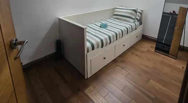 3Br - Sleeps6 - 15min Central London and Gatwick
