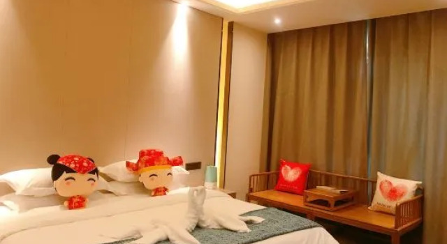 Люкс Hefei Anzhi Hotel (High-tech Zone Science Avenue Subway Station)