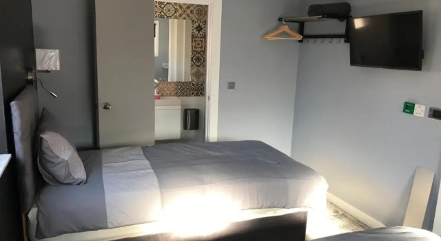 Cozy Rooms