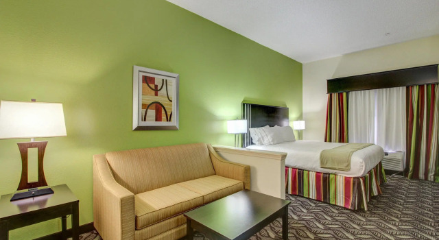 Двухместный номер Standard Holiday Inn Express Savannah South I-95 Richmond Hill by IHG