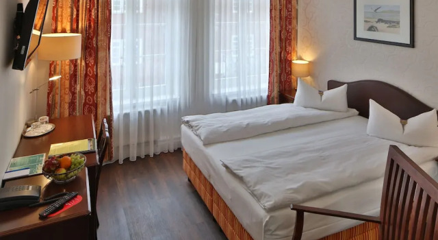 Номер Economy Hotel Elefant