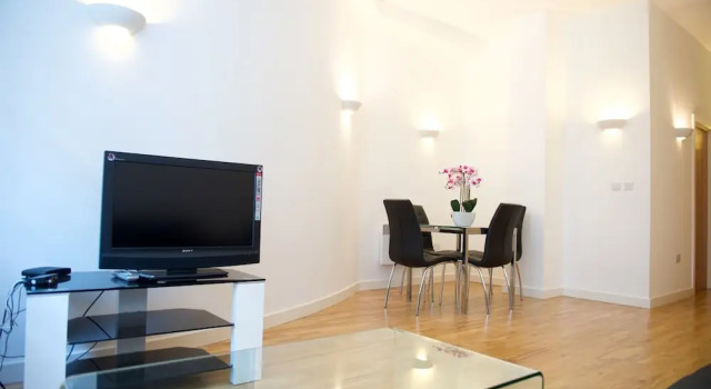 Austin Suites, Забронировать Отель Хокни Лондон, рядом с Железнодорожная станция Олд-Стрит