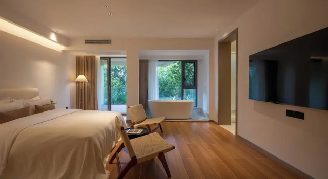 Двухместный номер Standard с балконом и с видом на город Anyu Aranya Collection sea view Resort Hotel